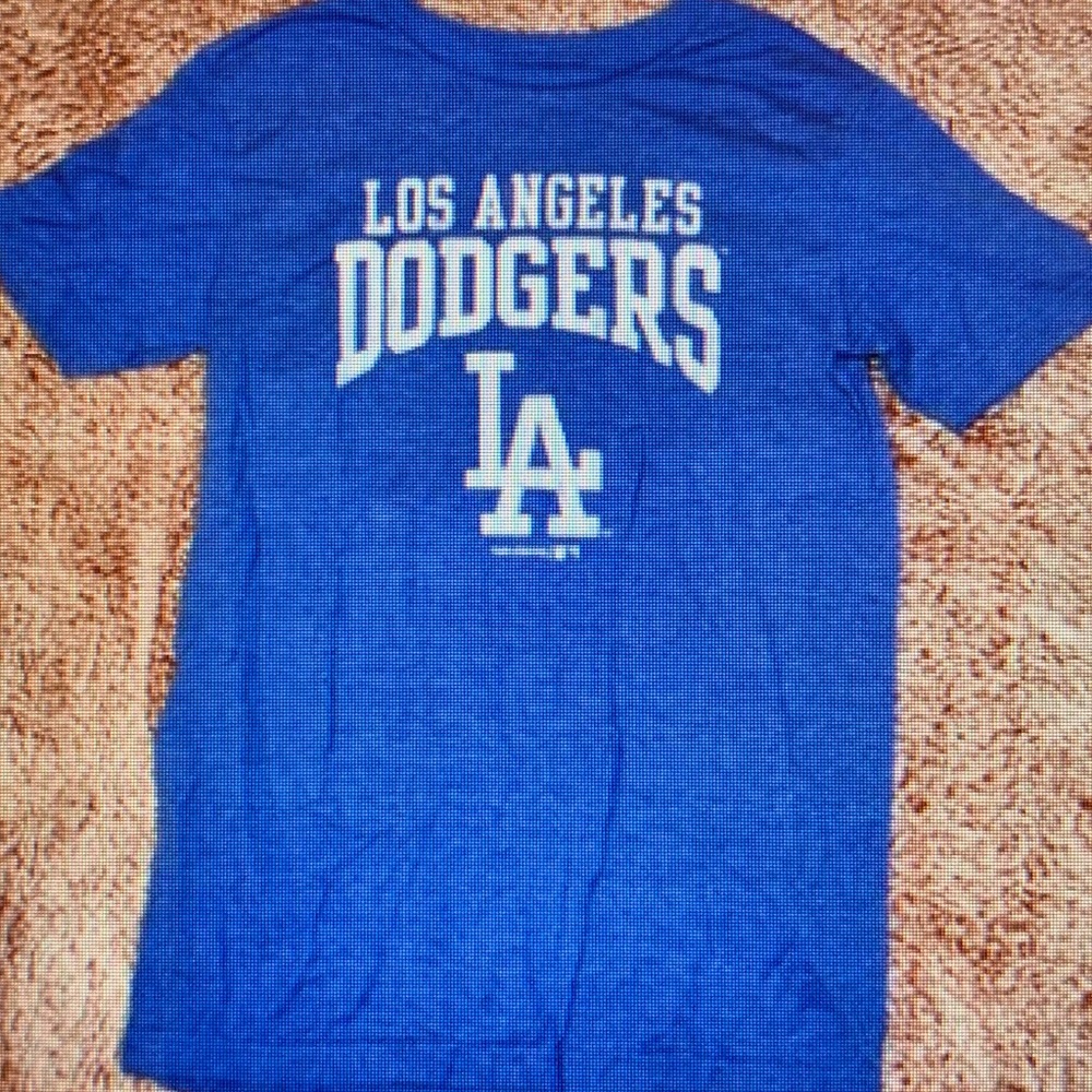 Los Angeles Dodgers shirt💙